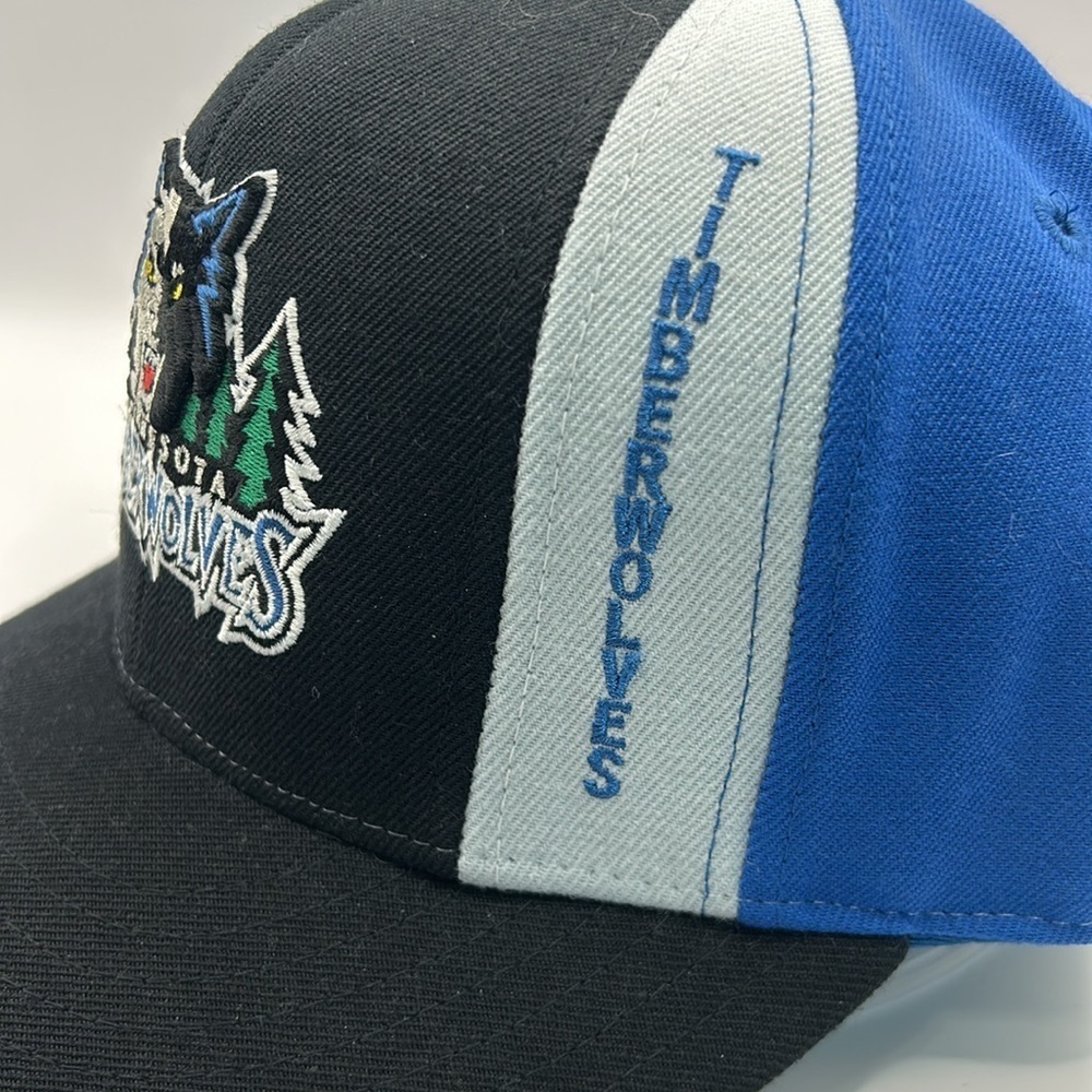Minnesota Timberwolves Reebok ball cap hat - Picture 5 of 11